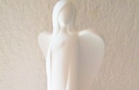 Ange blanc Kaiser debout